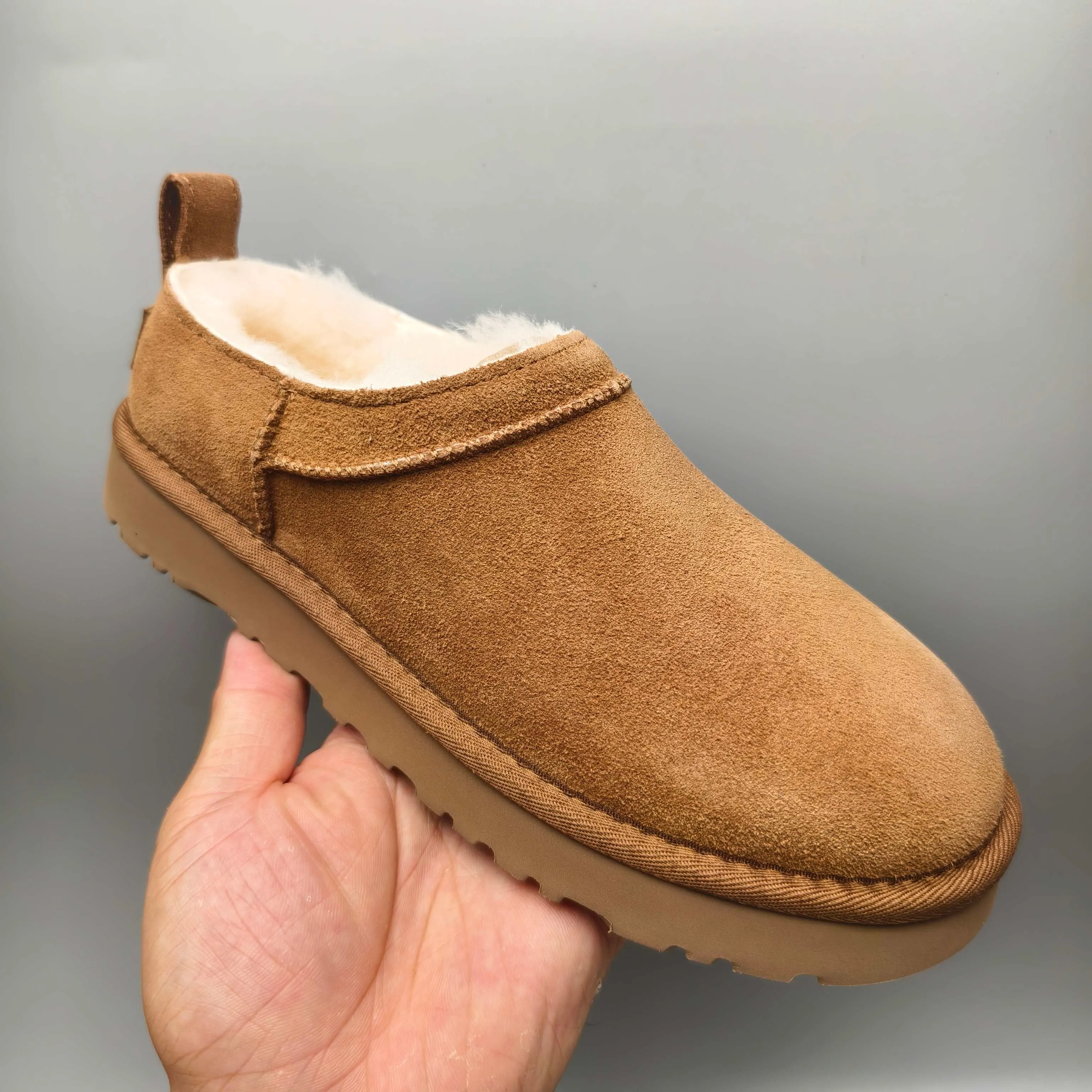 💰420 UGG sheepskin all-in-one snow boots 3891 one-legged classic women's shoes. Color: maroon, black, sand, twilight pink, chocolate. Matching sizes: 35-41